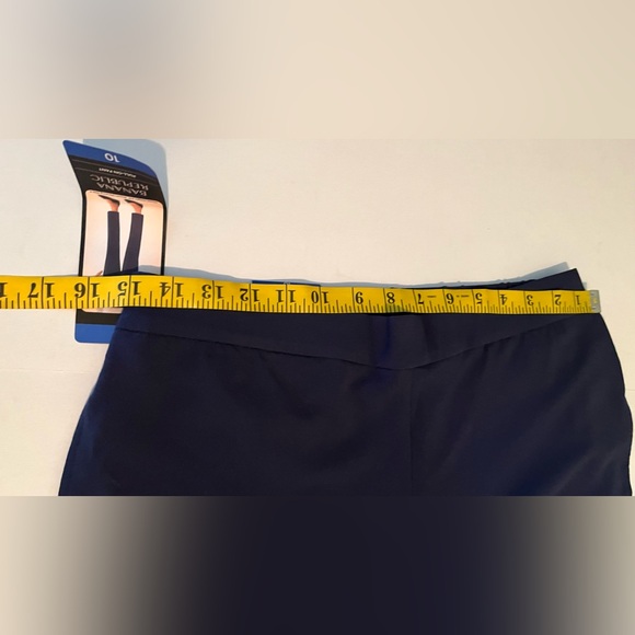 Banana Republic ladies pull on   pants - Picture 9 of 10